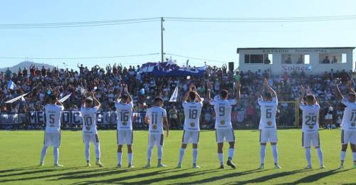 El líder de Segunda División estuvo a punto de quedarse sin estadio a última hora