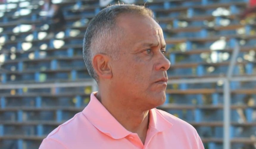 Erwin Durán está ganando el campeonato de la Primera B 2024