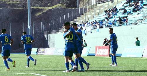 La razón por la que Barnechea recuperó su licencia de clubes y vuelve a la Primera B