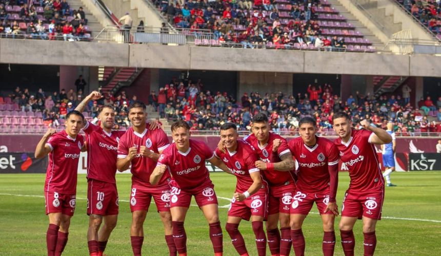 Deportes La Serena quiere celebrar en cancha y presiona a la ANFP