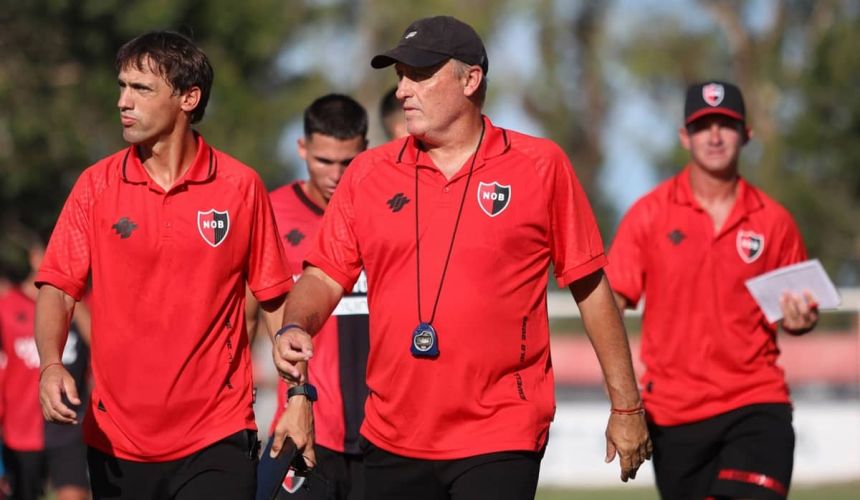 Un ex DT de Provincial Osorno asume en Newell's Old Boys: Ricardo Lunari.