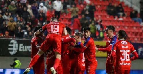 Unión La Calera se quedó con una final y salió de la zona de descenso a Primera B en la tabla de posiciones de Primera División