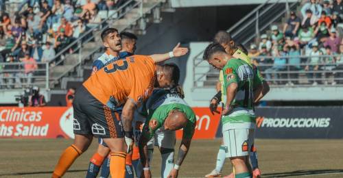 Dos equipos de la Primera B se despidieron de toda opción de liguilla en la penúltima fecha del campeonato nacional de ascenso. Se trata de Deportes Temuco, cuadro que cayó por 3 a 2 frente al conjunto de Deportes Recoleta en duelo jugado en el Estadio Germán Becker y de San Marcos de Arica, que solo pudo empatar vs San Luis, en Quillota.