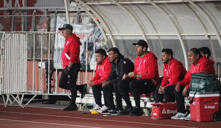 La insólita conferencia de prensa de Santiago Wanderers sin medios de prensa