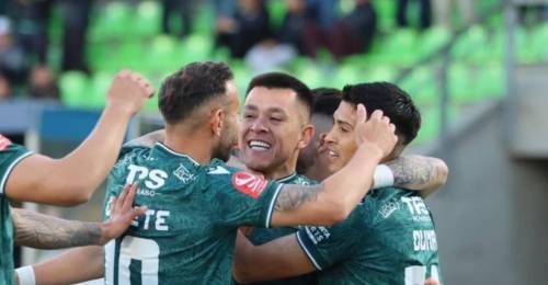 Santiago Wanderers está cerca de concretar una importante renovación. Según pudo saber PrimeraBChile, el delantero Juan Ignacio Duma está de cerca de extender su vínculo con el decano, cuadro que buscará salir de la Primera B el 2025. Capitán de Wanderers apunta a la directiva por salida de Jaime García