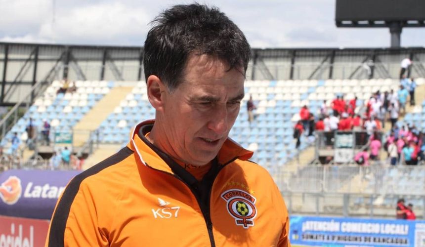 Cobreloa sufre: pese a ganar en Rancagua 3 a 0 a O'Higgins, el cuadro minero regresa a Primera B, luego de una magra temporada en la que cometió una serie de desaciertos que lo llevaron al desastre deportivo. En las últimas fechas, de la mano de César Bravo, el equipo levantó su rendimiento pero no fue suficiente.