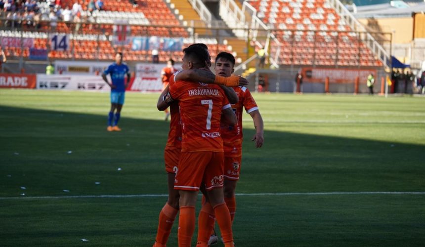 Cobreloa evalúa una posible denuncia para zafar de la Primera B