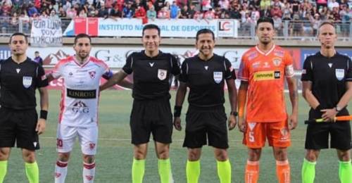 Un histórico futbolista de Deportes Copiapó anunció su retiro del fútbol. Se trata del mediocampista Wilson Piñones, jugador totalmente identificado con los colores del "León" de Atacama, aunque además jugó en Deportes Iquique, Provincial Ovalle y Unión La Calera.