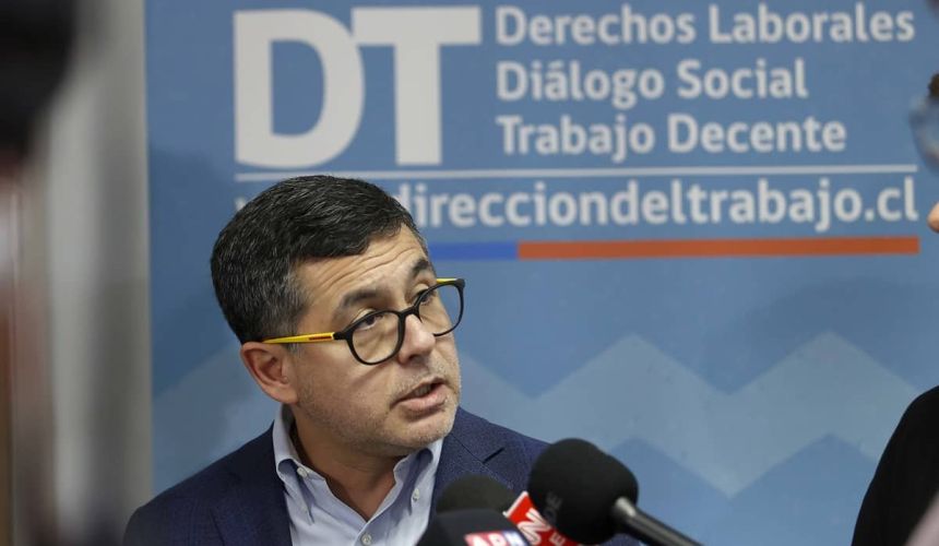 abogado de la ANFP, Eduardo Riquelme, valoró positivamente la mediación que accedió a realizar la Dirección del Trabajo (DT) en medio del conflicto que mantiene el ente rector del fútbol chileno con el Sindicato de Futbolistas Profesionales (SIFUP).