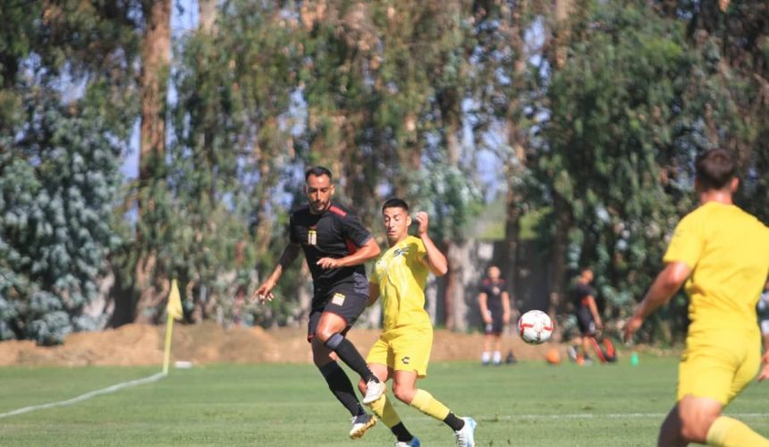 Curicó Unido tuvo un exitoso apronte ante un equipo de Primera División. Los albirrojos se impusieron por la cuenta mínina vs Everton de Viña del Mar, elenco que realizó el grueso de su pretemporada en la Región del Maule.