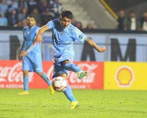 Un joven valor de Deportes Iquique fue cedido a un equipo de Primera B. Nos referimos a Iam González, extremo izquierdo que deja los "dragones celestes" para partir a Universidad de Concepción.