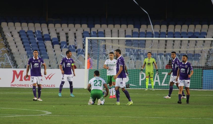 Deportes Concepción lamenta delicada lesión de uno de sus futbolistas. El conjunto lila perderá por alrededor de tres meses al defensa Diego Zambrano, quien sufrió un complejo problema físico en el partido del viernes pasado vs Deportes Temuco.