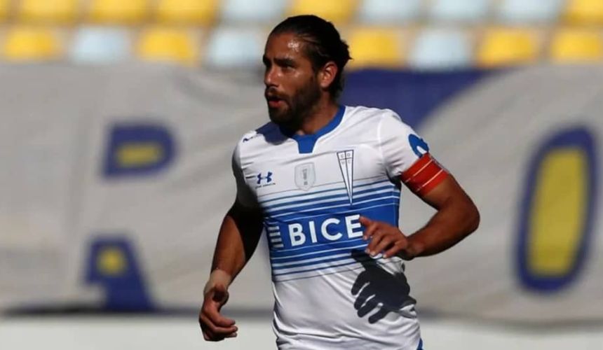 Deportes Temuco sorprendió con el fichaje de un campeón con Universidad Católica. El "pije" sigue sumando importantes nombres a su plantel y tras el arribo de Diego Buonanotte, ahora aseguró la contratación del lateral derecho Stefano Magnasco.