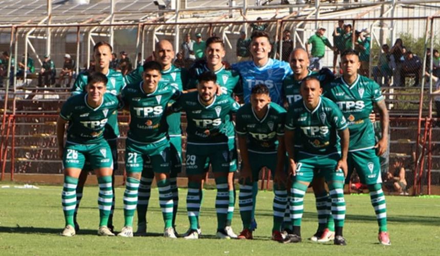 Santiago Wanderers tendrá un aforo casi completo para debutar en la Primera B 2025. El decano, de gran campaña en la fase de grupos de Copa Chile, con tres triunfos en igual cantidad de presentaciones, incluida una victoria sobre el conjunto de Colo Colo, actual campeón del fútbol chileno, llega con mucha confianza al estreno en el ascenso, competencia en la que debe recibir a Universidad de Concepción.