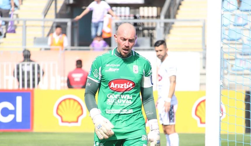 Darío Melo estaría muy cerca de reforzar a un grande del fútbol chileno. Según adelantó Radio ADN, el actual arquero de Deportes Melipilla, elenco que compite en la Segunda División, firmaría por Universidad Católica.