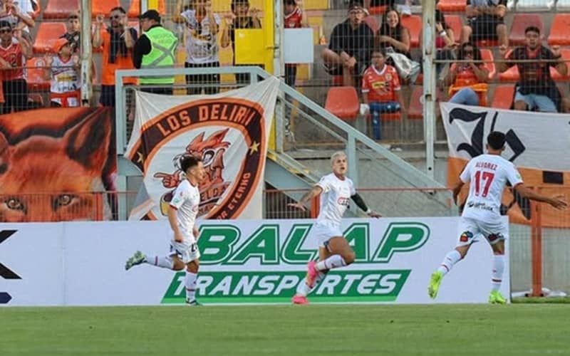 Figura de San Felipe le anotó a Cobreloa y ahora va por Wanderers