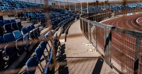 La Municipalidad de Arica se conmprometió a recuperar el histórico estadio mundialista Carlos Dittborn