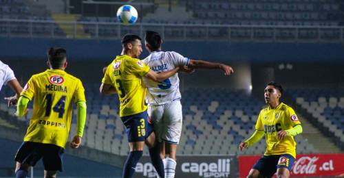 La UdeC derrota a Deportes Santa Cruz y atrapa al líder, Santiago Wanderers