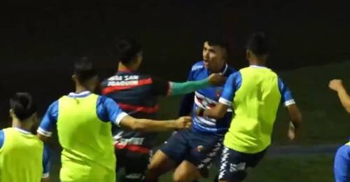 Un verdadero golazo nos regaló la Segunda División en su segunda fecha. Deportes Linares le estaba ganando por la cuenta mínima a Real San Joaquín, pero en los descuentos, Freddy Barahona se despachó una verdadera joya.