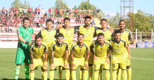 Un delantero campeón en el fútbol chileno llegaría a reforzar a San Luis de Quillota: Matías Donoso.