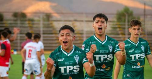 La emotiva dedicatoria de canterano de Santiago Wanderers tras su primer gol en el profesionalismo