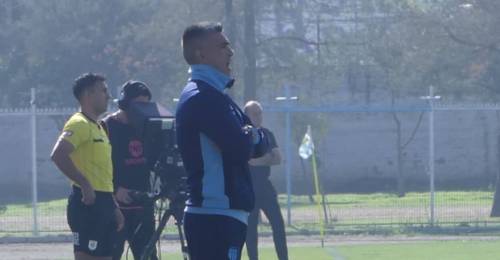 en Magallanes se aprestan para moverse en busca de refuerzos. Los albicelestes han materializado una irregular campaña, que los tiene más cerca hoy de la zona baja de la tabla de posiciones de Primera B que próximos a la pelea por cosas grandes.