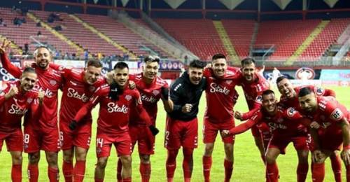 Uno de los clásicos de la sexta fecha de la Copa Chile tendrá como protagonistas a Ñublense vs Curicó Unido, en un duelo que promete intensidad y buen fútbol.