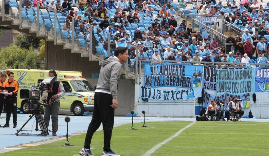 Deportes Santa Cruz revela sorpresivo candidato a DT