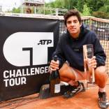 Cristian Garín (214° ATP) derrotó en tres sets a su compatriota Tomás Barrios (128° ATP) y se quedó con el título del Challenger de Mauthausen, Austria, sumando así su quinto trofeo en esta categoría y el decimocuarto a nivel profesional.