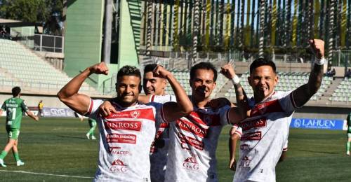 Su equipo ilusiona a toda una ciudad y él tiene clara su filosofía: "No es el como, es ganar"