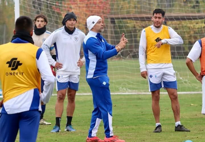 El objetivo que se traza el nuevo DT de afligido cuadro de la Primera B
