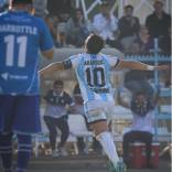 Magallanes le pasó por encima a Deportes Santa Cruz en el cierre de la novena fecha de la Primera B. El equipo dirigido por Braulio Leal se impuso por 3-0 ante el conjunto unionista, que sufre en la parte baja de la clasificación.