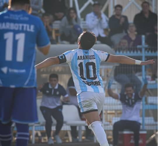 Magallanes aplasta a Deportes Santa Cruz y se distancia de los últimos puestos