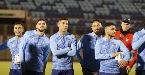 Con cautela se toman en uno de los líderes de Primera B el mercado de invierno. Finalizada la primera rueda, los clubes tendrán la opción de sumar tres fichajes, situación que siempre genera expectativas entre los hinchas, dado el deseo de conocer los nombres y capacidades de los potenciales refuerzos que llevarán los clubes.