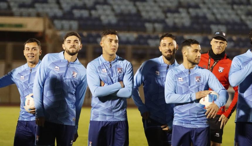 Con cautela se toman en uno de los líderes de Primera B el mercado de invierno. Finalizada la primera rueda, los clubes tendrán la opción de sumar tres fichajes, situación que siempre genera expectativas entre los hinchas, dado el deseo de conocer los nombres y capacidades de los potenciales refuerzos que llevarán los clubes.