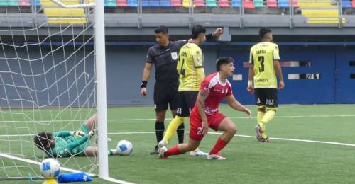 San Luis saca adelante la tarea en Copa Chile vs La Calera: clasifica a octavos de final.