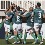Santiago Wanderers podría quedarse sin refuerzos para la segunda rueda de Primera B. Así lo adelantó el presidente de la S.A. que controla al decano, Reinaldo Sánchez, quien en diálogo con El Mercurio de Valparaíso, comentó que considera que el plantel tiene suficientes opciones para evitar cualquier fichaje de cara a las 15 fechas finales del ascenso 2025.