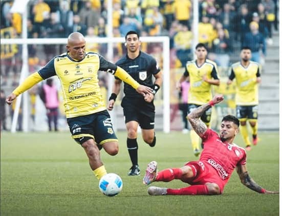 Gobierno toma medidas por violencia en partido La Calera vs San Luis