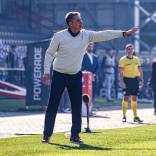 “No lo podemos resolver”: Almandoz rompe el silencio tras dura sanción a Curicó Unido