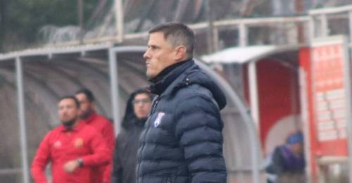 Germán Cavalieri se disculpó públicamente con uno de sus jugadores. El director técnico de San Marcos de Arica, se excusó por tener que sacar rápidamente de la cancha a Diego Plaza, en el duelo del pasado sábado vs Rangers.