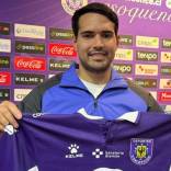 Deportes Concepción presentó a su nuevo refuerzo, el arquero argentino Gastón Gómez, de 29 años, quien cuenta con pasos por clubes importantes como Vélez Sarsfield, San Lorenzo y Racing Club.