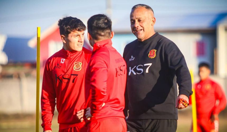 Erwin Durán apuesta por canteranos de Rangers de Talca