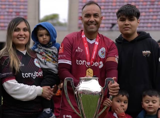 San Felipe se aleja del campeón de Primera B
