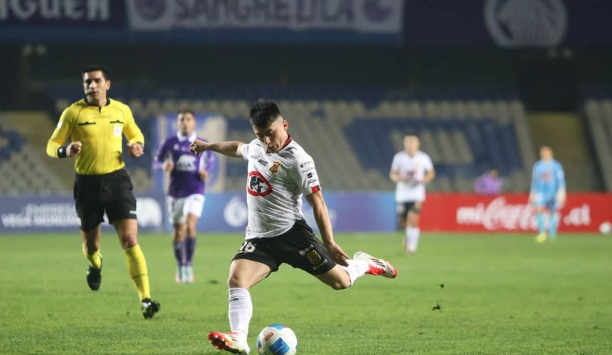 Erwin Durán sorprenderá con volante de creación para Rangers