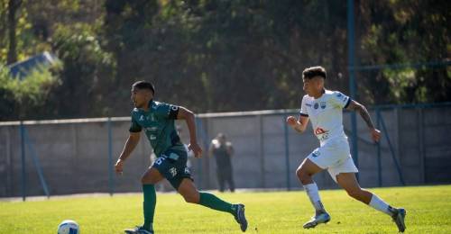 Futbolista acusado de agredir a árbitro de Segunda División se defiende