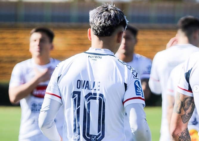 Josué, delantero en planes de Deportes Concepción, podría cambiar de equipo en Primera B