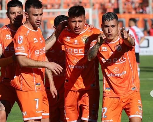 Alarmas en Cobreloa por figura destacada