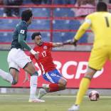 El SIFUP se pronunció tras la nueva debacle del fútbol chileno. Por tercera vez consecutiva, la "Roja" no irá al Mundial y hoy solo se lucha para evitar terminar últimos en las clasificarias a Estados Unidos, México y Canadá 2026.