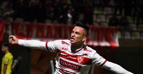 Deportes Copiapó sigue muy sólido en casa y le pisa los talones al líder de Primera B