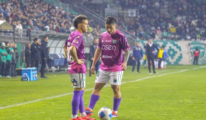 La sanción a Deportes Temuco por el conocido caso medias ya está definida. Tras comparecer ante el Tribunal de Disciplina de la ANFP, el club albiverde evitó que sus jugadores recibieran tarjetas amarillas por el uso indebido de calcetines en el duelo frente a Santiago Morning, por la fecha 17 de la Primera B.